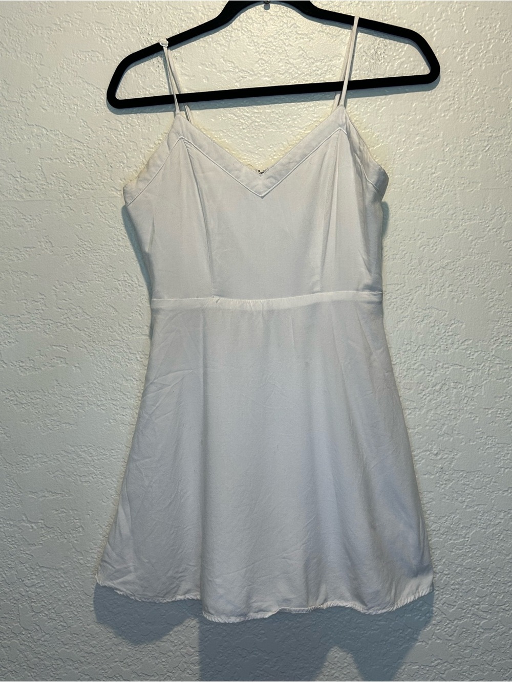 Forever 21 White V-Neck Spaghetti-Strap Slip Skater Dress Size Medium